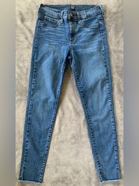GAP Women's Favorite Jeggins Medium Blue Skinny Jeans